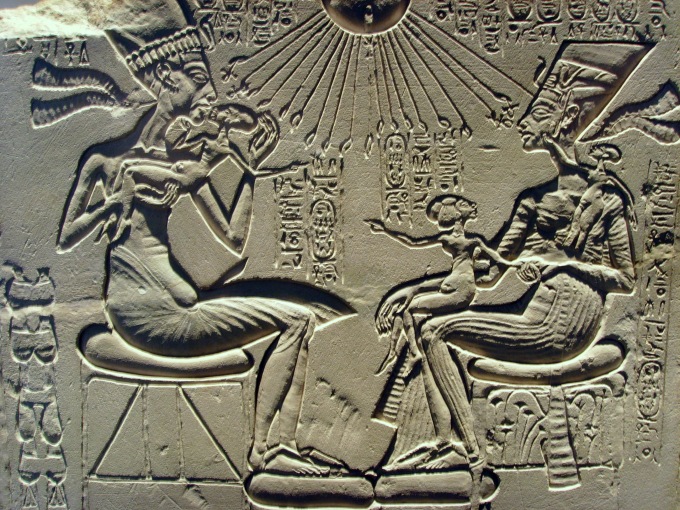 Nefertiti, Akhenaten &amp; Daughters - c. 1340 BC